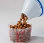 Pote Porta Ração Sementes Cereais -  Dispenser Com Tampa -  2,3 Litros - imagem 4